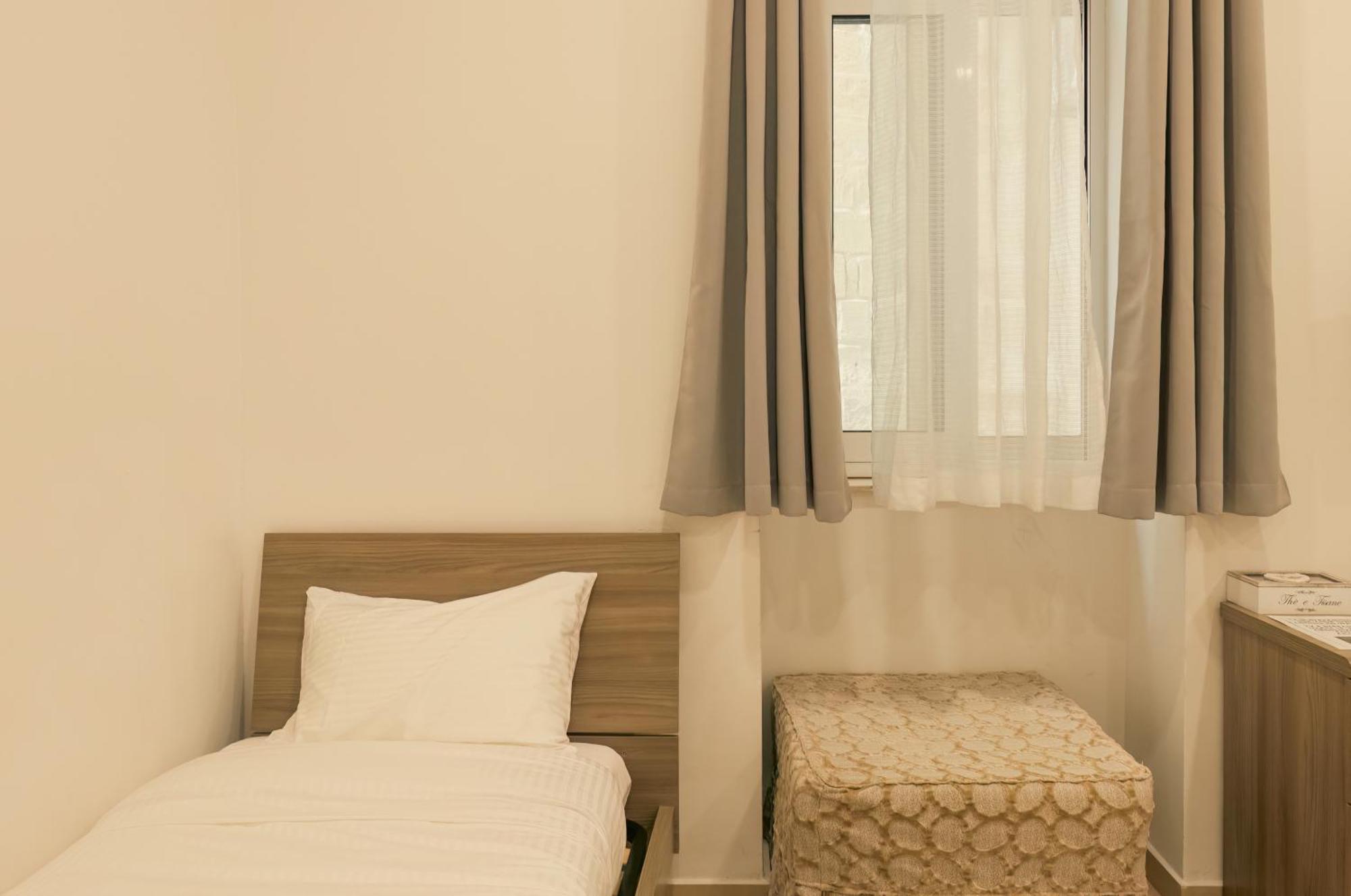 Sliema Central O'Clock B&B Malta Exterior foto